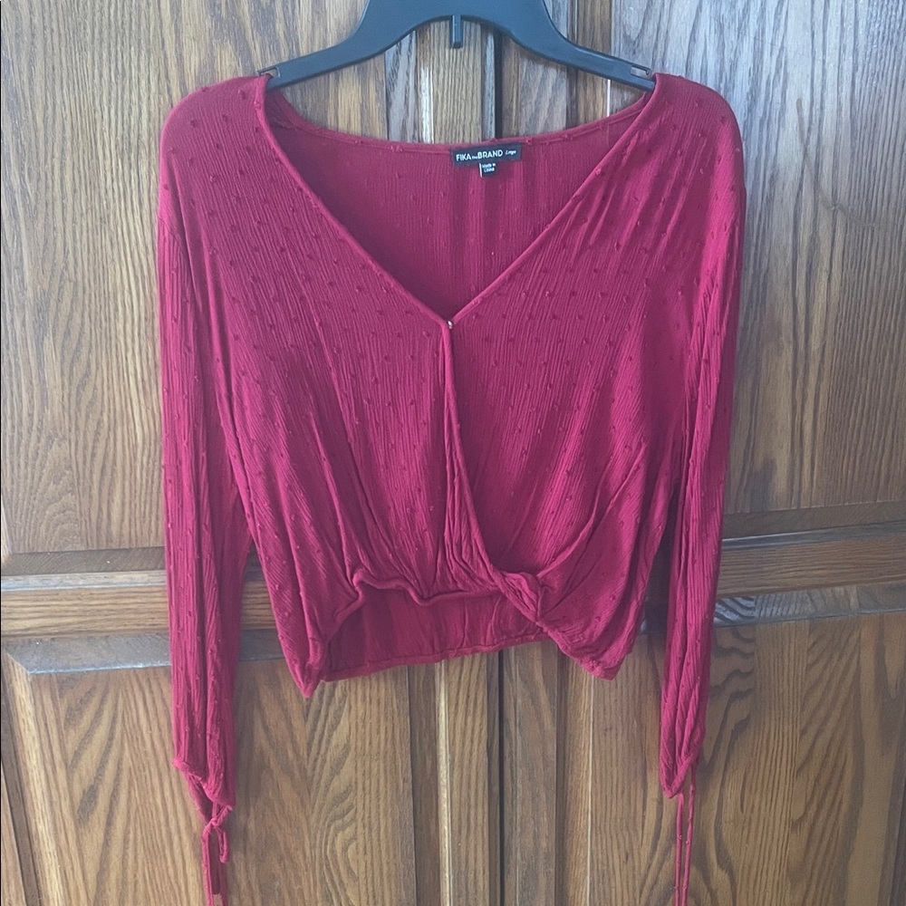 Red Wrap Crop